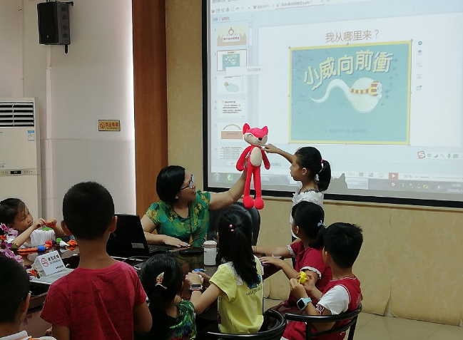 儿子网瘾厌学怎么办呢？心理疏导助力儿子再次拾起学习信心