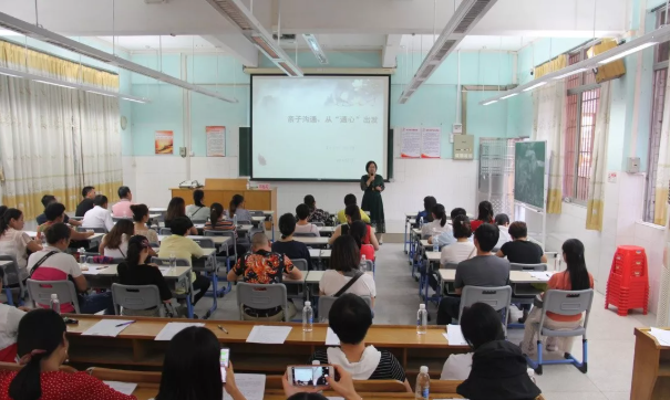 厌学休学该怎么办？权威机构提供个性化辅导方法